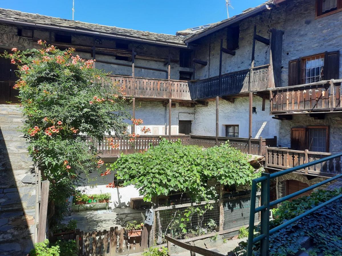 Il Battito Villa Saint-Vincent Exterior photo